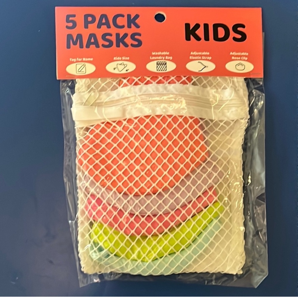 NWT Kid/Girl Face Masks, 5-Pack, adjustable, w/ mesh bag, 5 colors